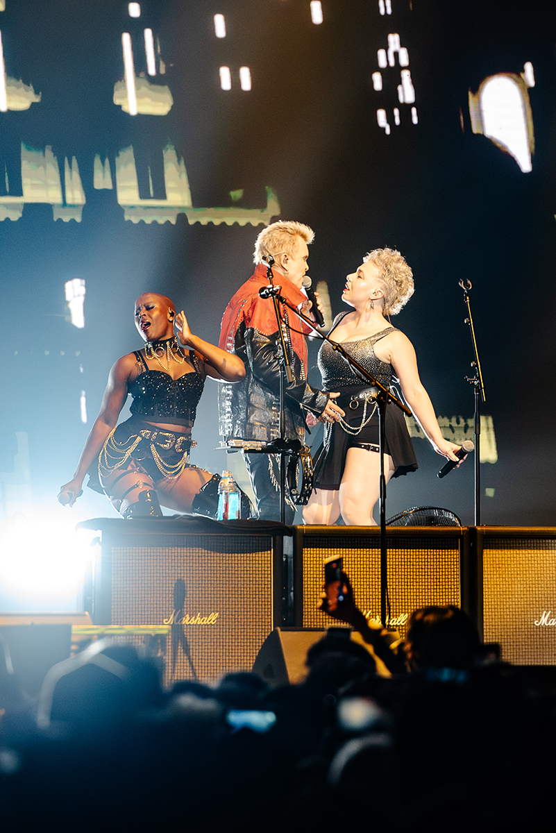 Billy Idol: Incombustible vigencia de un grito rebelde